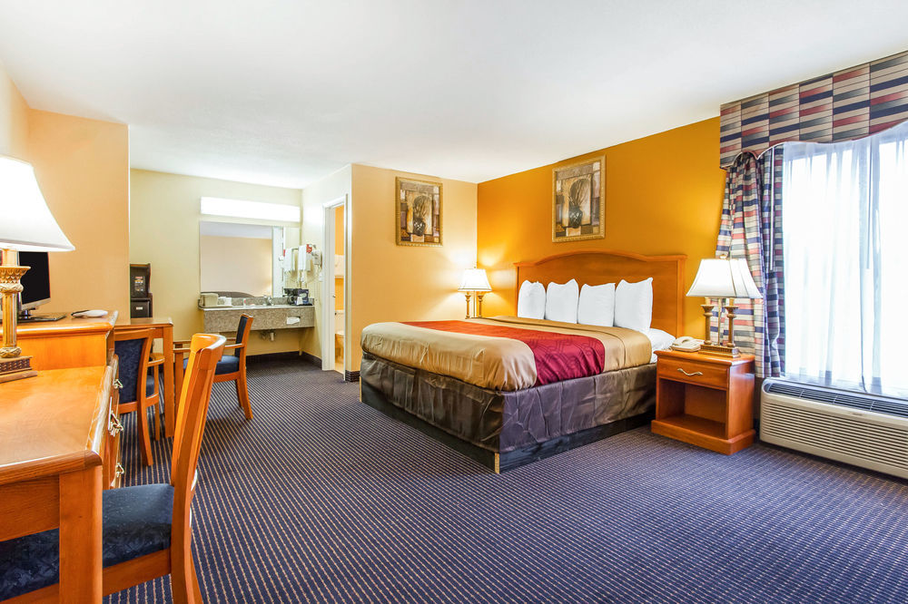 Econo Lodge Inn & Suites Evergreen Ngoại thất bức ảnh